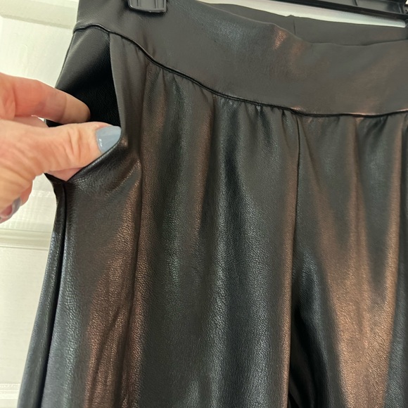 Commando faux leather joggers, black, size XS - Picture 6 of 10